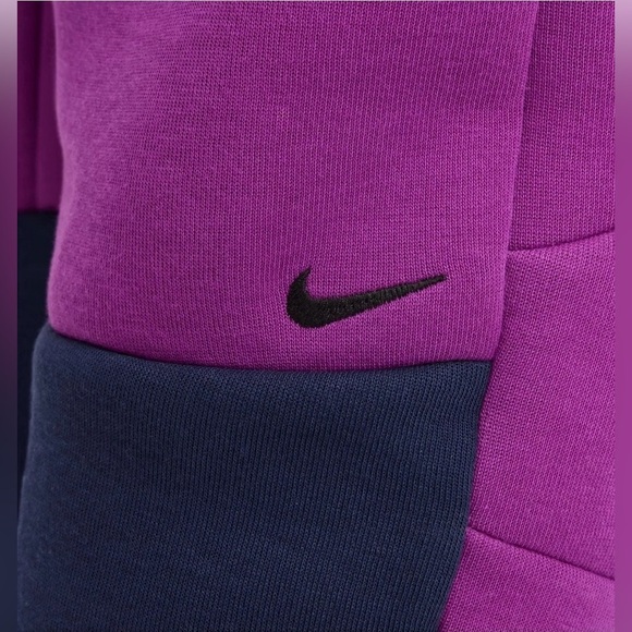 Kids Nike Tech Fleece Bold Berry Pants Size L. NWT! - Picture 7 of 8